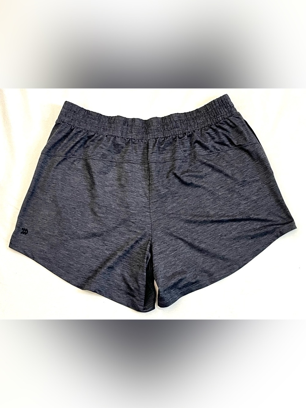 All in Motion Charcoal Gray Heather Athletic Shorts Pockets Women’s Size Large - Picture 13 of 16